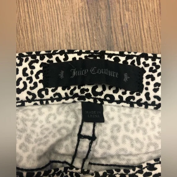 JUICY COUTURE SKINNY ANIMAL PRINTS IN BLACK AND WHITE COLOUR IN SIZE 28 - Picture 4 of 10